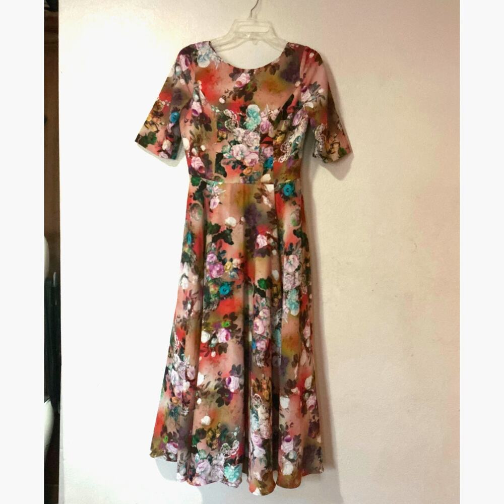Nakhon sawan multi color flower dress size s?